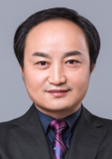 <a href='http://www.americasirondragons.com/a/1471.html' target='_blank'><u>石榮劍</u></a>