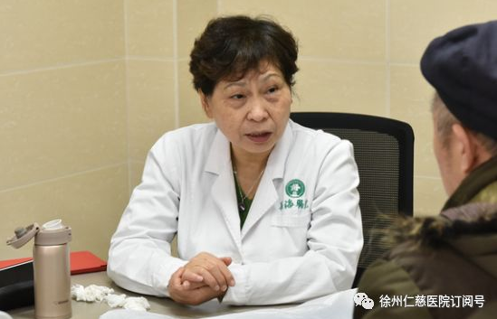 <a href='http://www.americasirondragons.com/a/1811.html' target='_blank'><u>丁素菊</u></a>